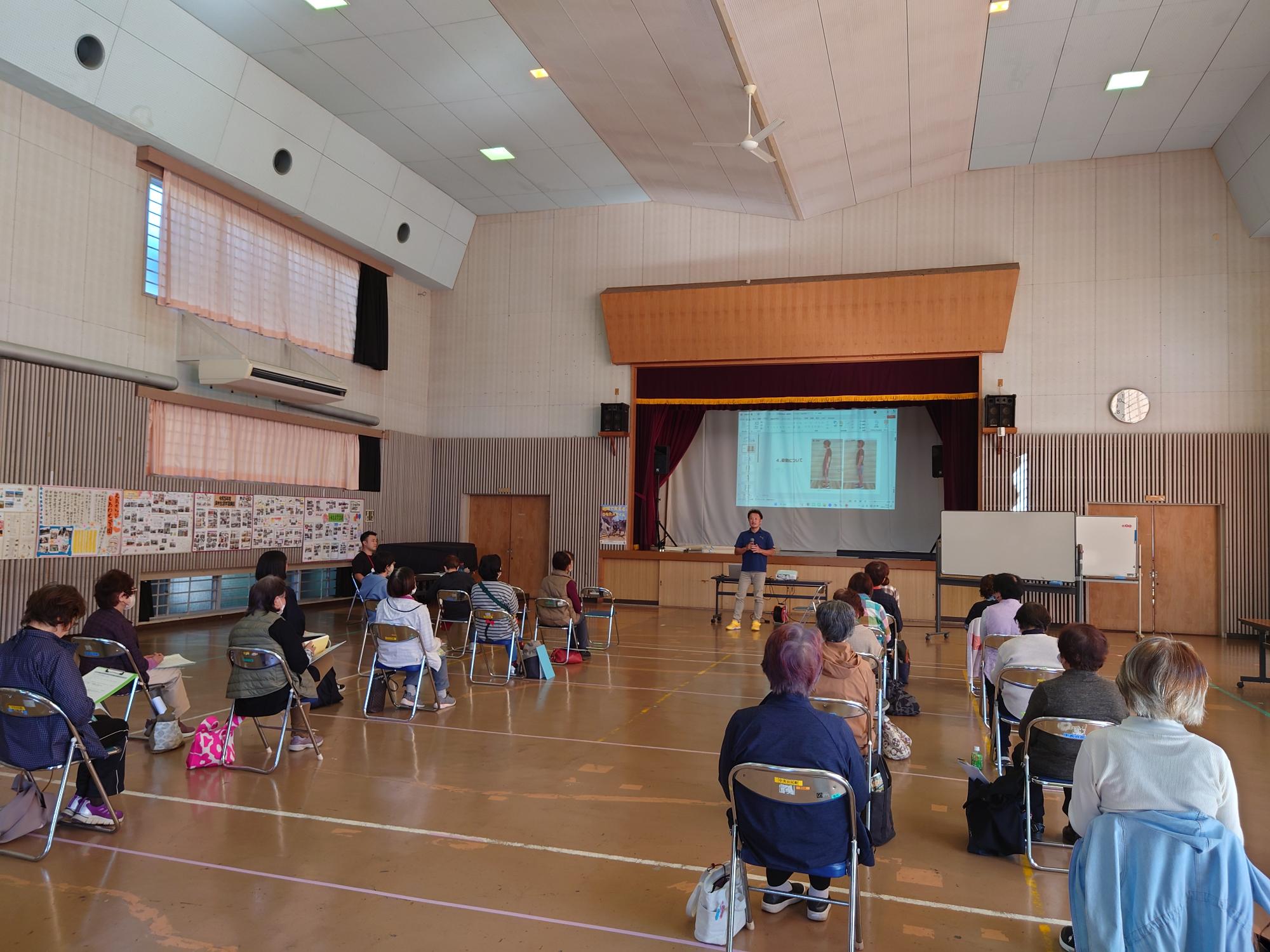 身体の仕組みについて学びました。